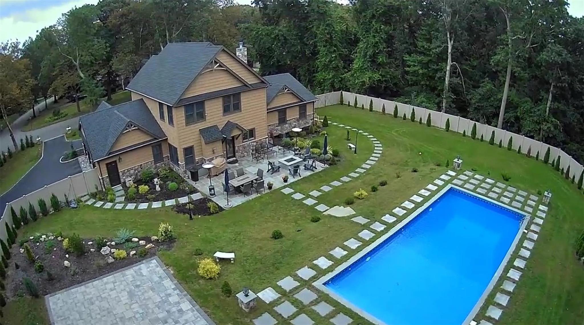 5 Danville Drive, Greenlawn, New York image 6