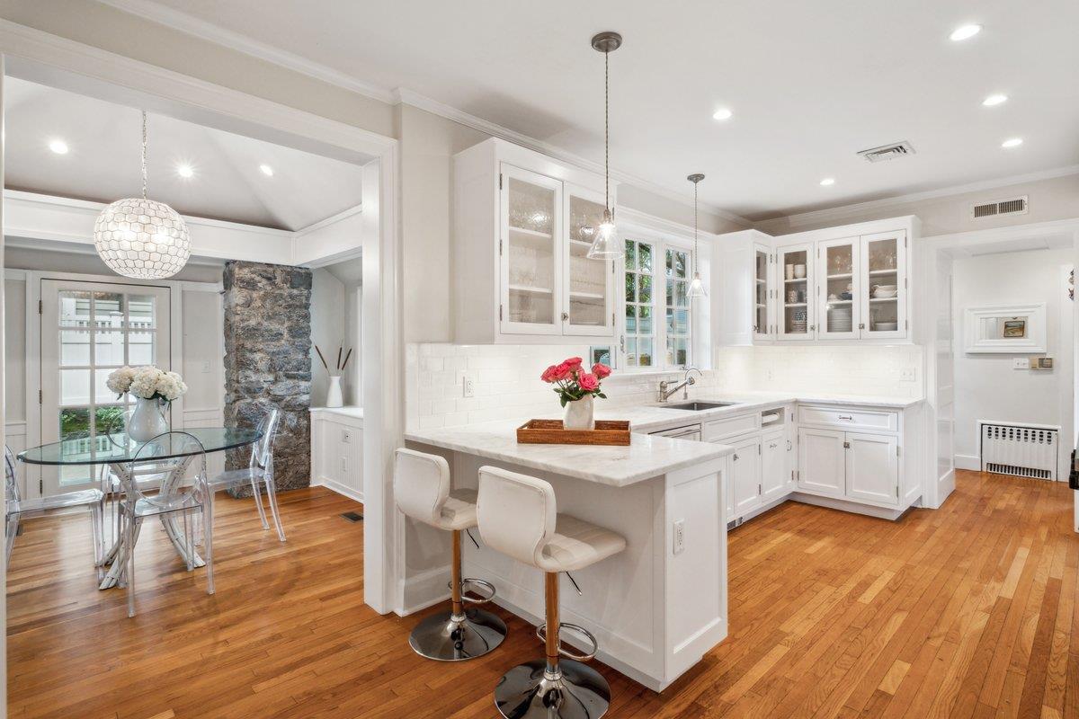 219 Rockingstone Avenue, Larchmont, New York image 13