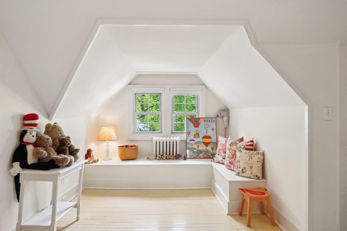 219 Rockingstone Avenue, Larchmont, New York image 27