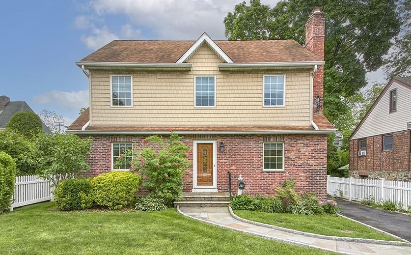 37 Myrtle Boulevard, Larchmont, New York image 1