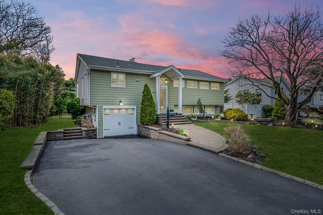 34 Secatogue Lane E
