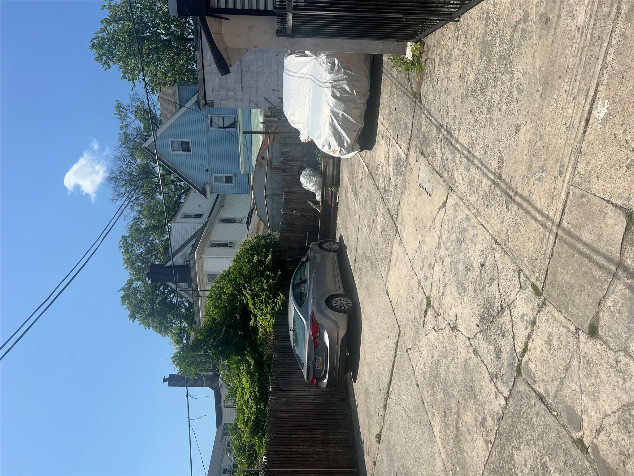 3758 100th Street