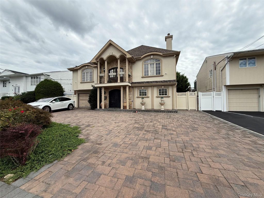 Photo of 2829 Judith Drive, Bellmore, NY 11710 (MLS # 961224)