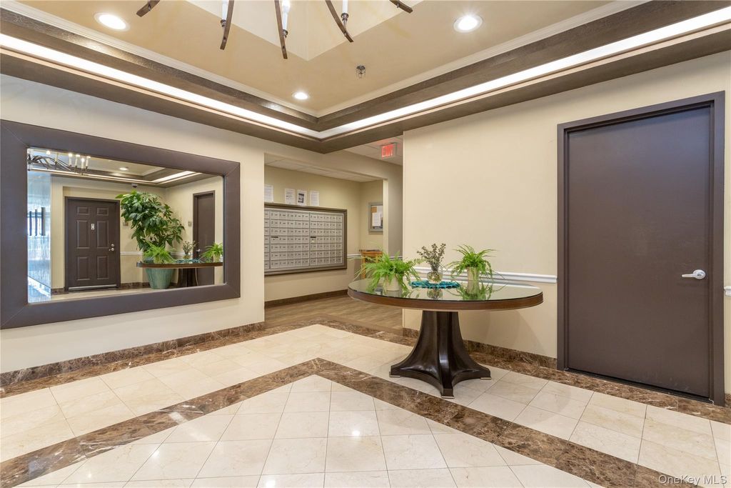 Photo of 100 New Roc City Plaza #104, New Rochelle, NY 10801 (MLS # 977259)