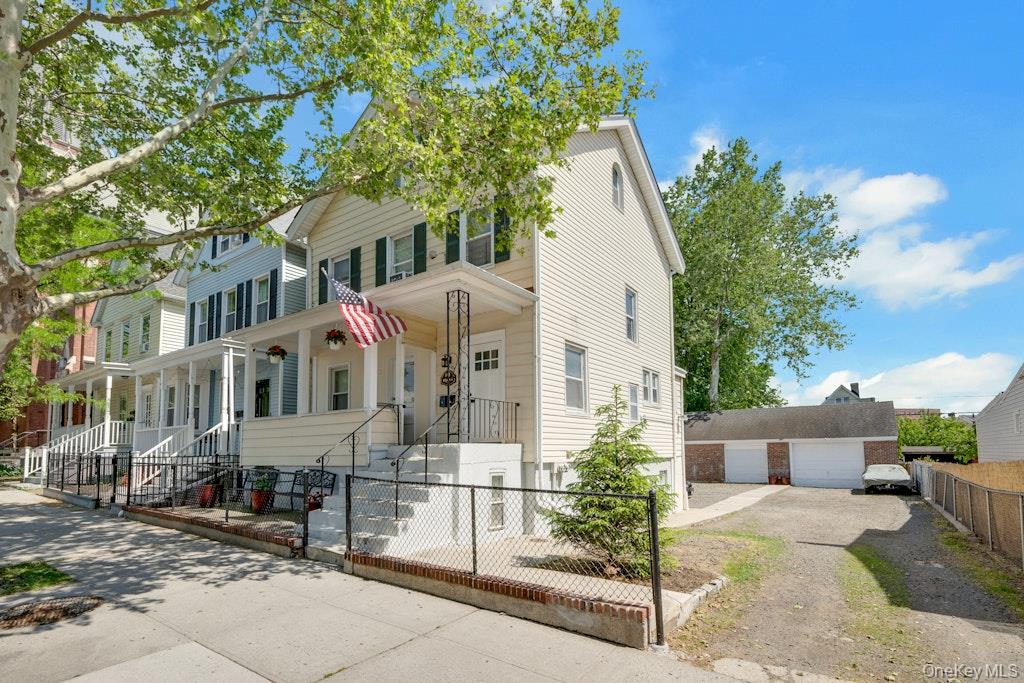 144 Beekman Avenue