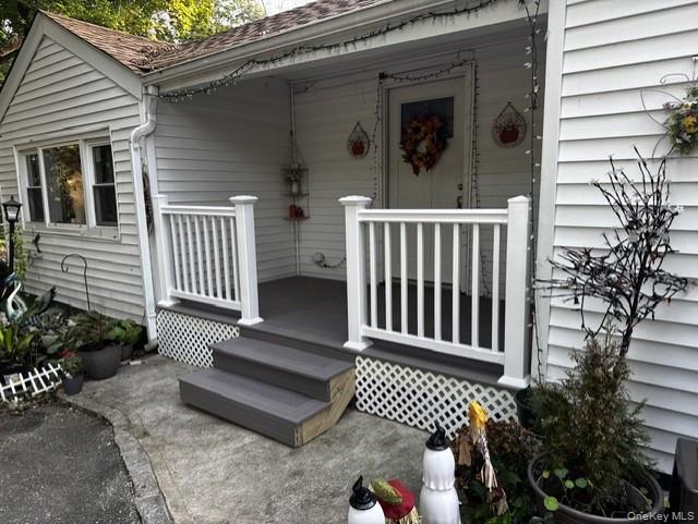 Photo of 104 Lexington Avenue, Central Islip, NY 11722 (MLS # 1063452)