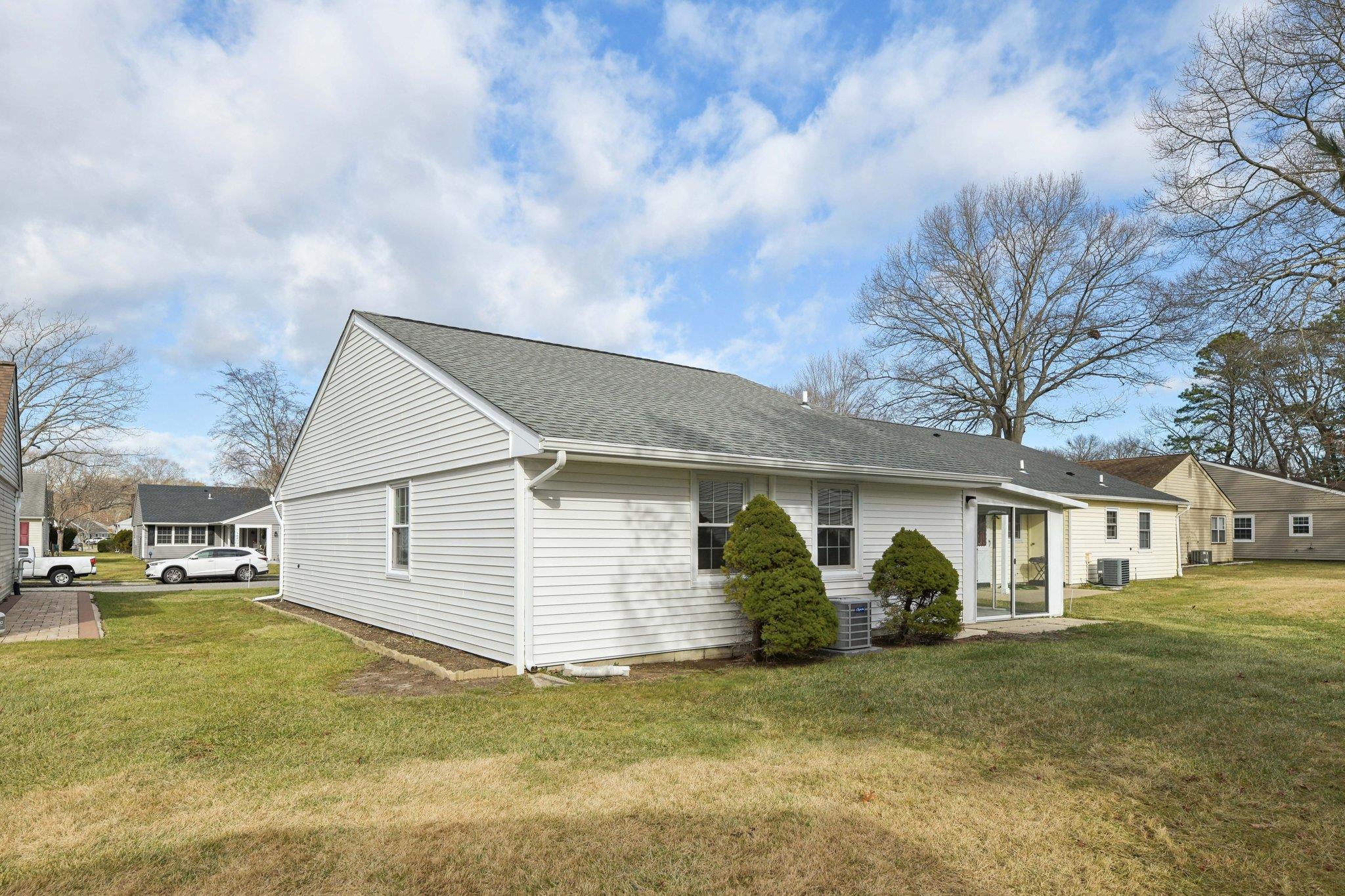 325 Brownfield Drive, Ridge, New York image 31