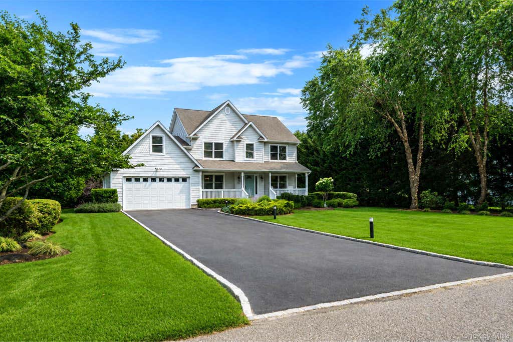Photo of 26 River Avenue, Eastport, NY 11941 (MLS # 1033696)