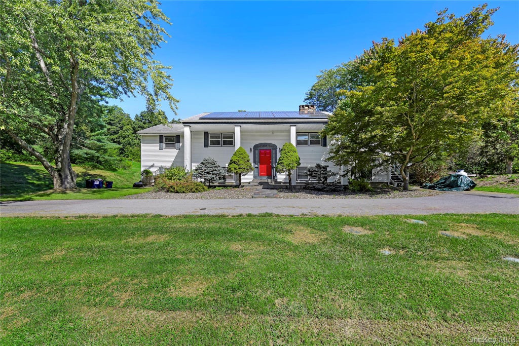 Photo of 1 Kerr Road, Rhinebeck, NY 12572 (MLS # 1065554)