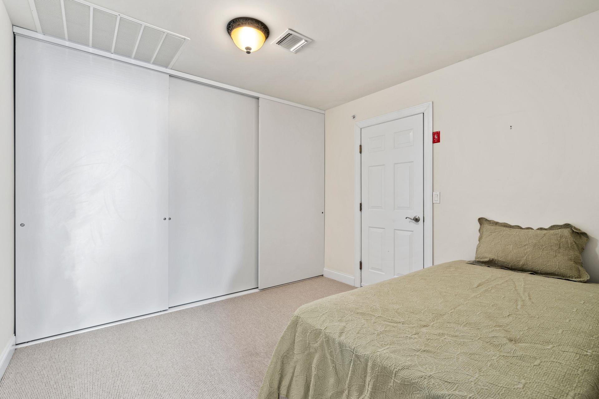 139 Symphony Drive #129, Lake Grove, New York image 26