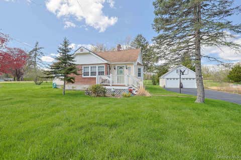 Homes For Sale - 108 St Andrews Road<br/> Walden, NY 12586