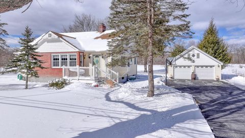 108 St Andrews Road Walden NY 12586