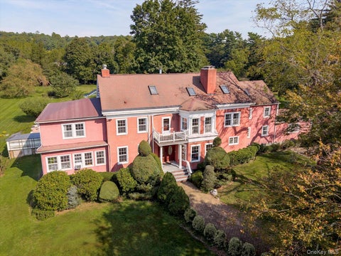 Photo of 47 Red Ground Road, Old Westbury, NY 11568 (MLS # 1058999)