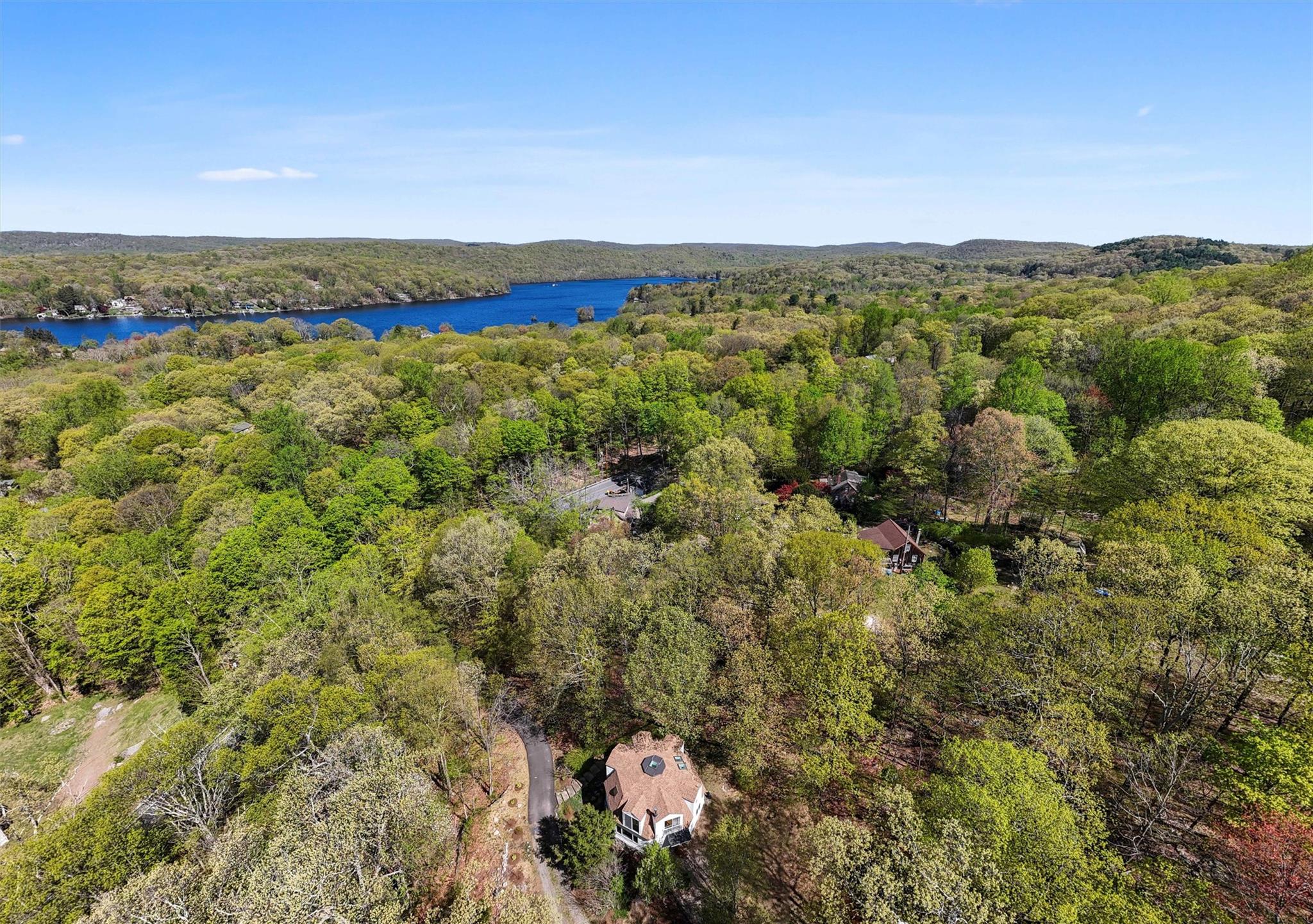 456 Oscawana Lake Road, Putnam Valley, New York image 29