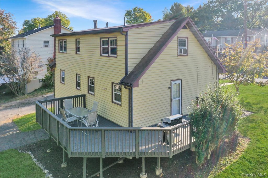 Photo of 29 Euclid Avenue, Middletown, NY 10940 (MLS # 922230)