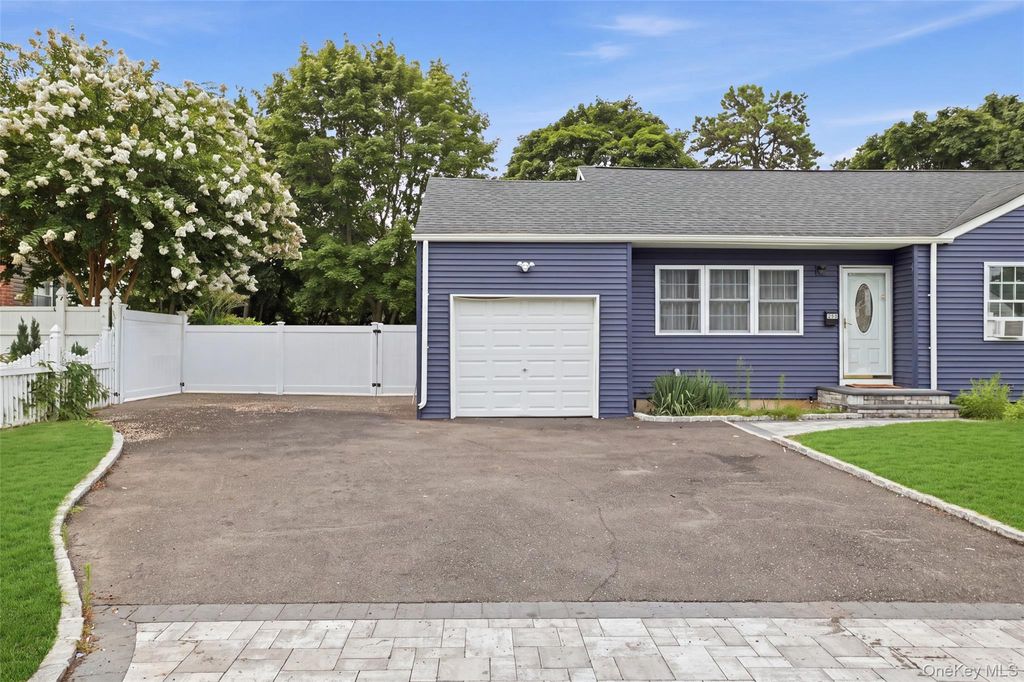 Photo of 308 Hancock Street, Brentwood, NY 11717 (MLS # 1031860)