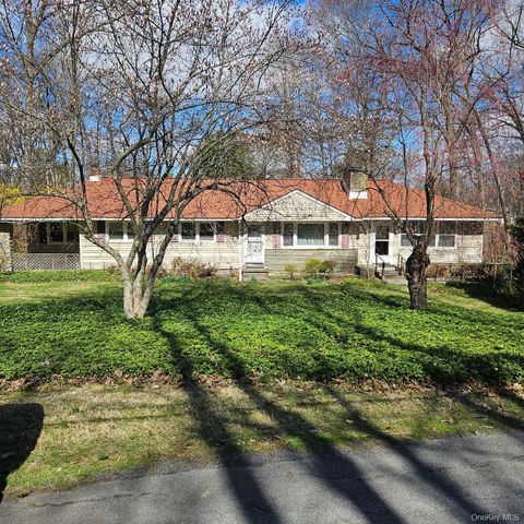41 Wildwood Drive Poughkeepsie NY 12603