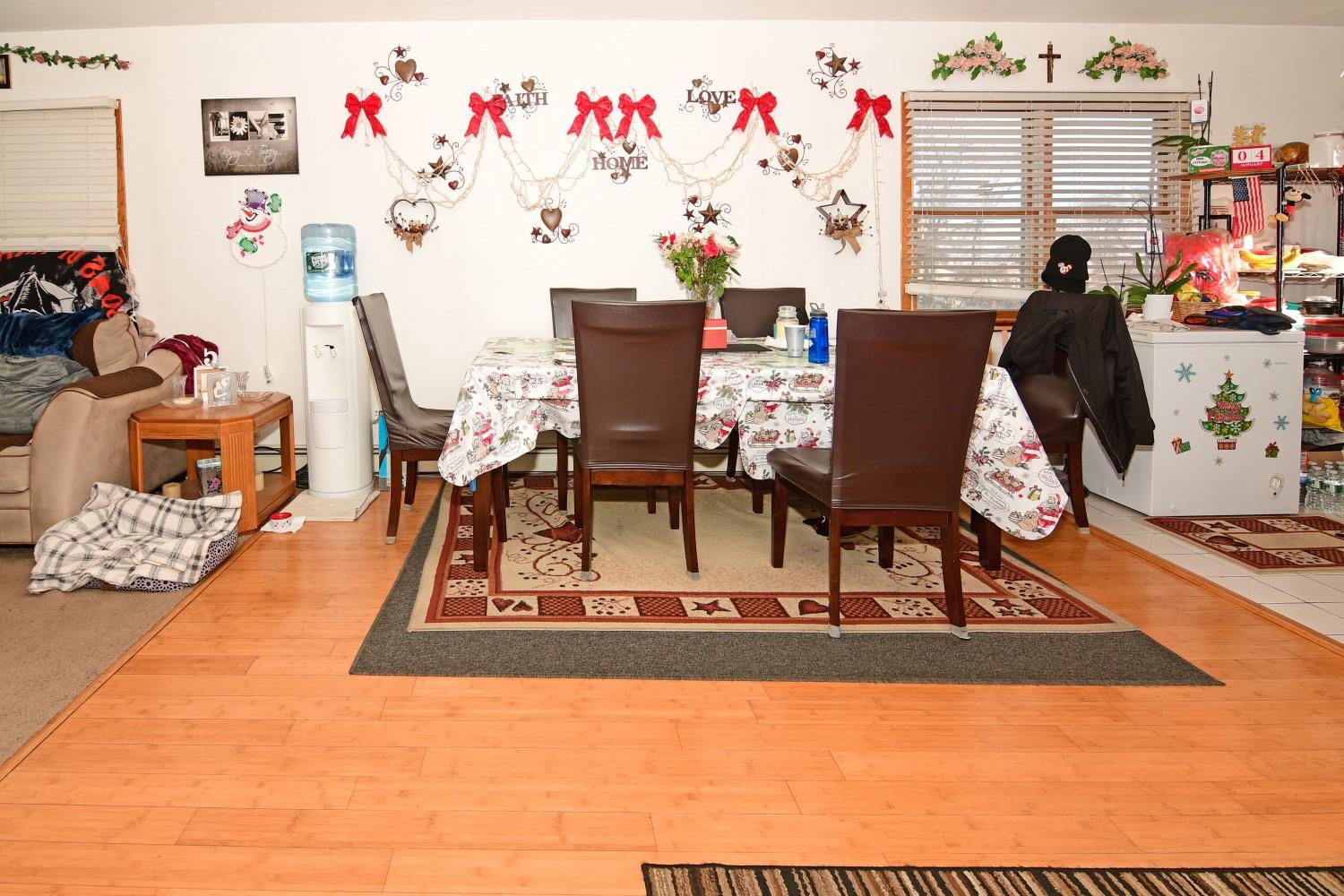 467 Carlls Path, Deer Park, New York image 26
