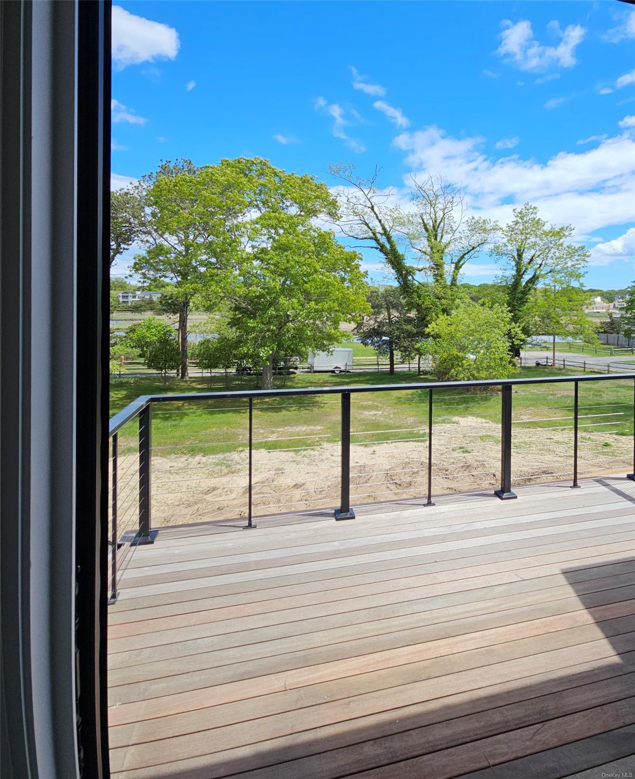 135 South Road, Westhampton, New York image 15