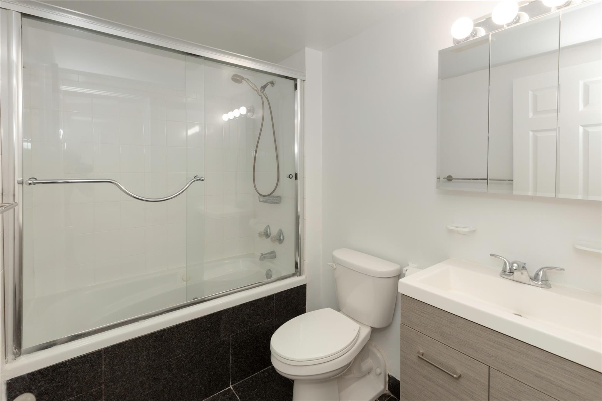 1374 Midland Avenue #607, Bronxville, New York image 20