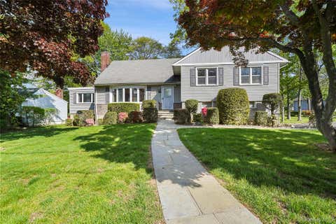 Homes For Sale - 48 Stanton Circle<br/> New Rochelle, NY 10804