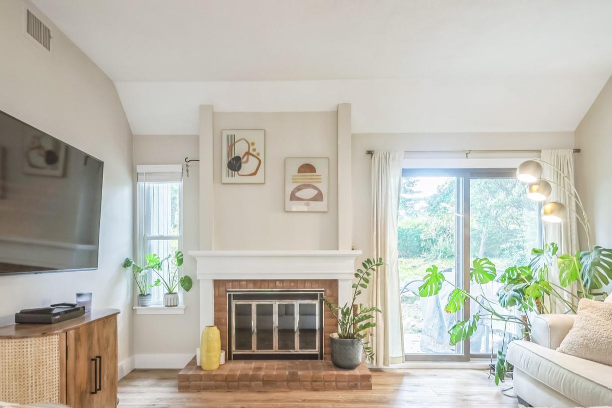 2 Heritage Hills A