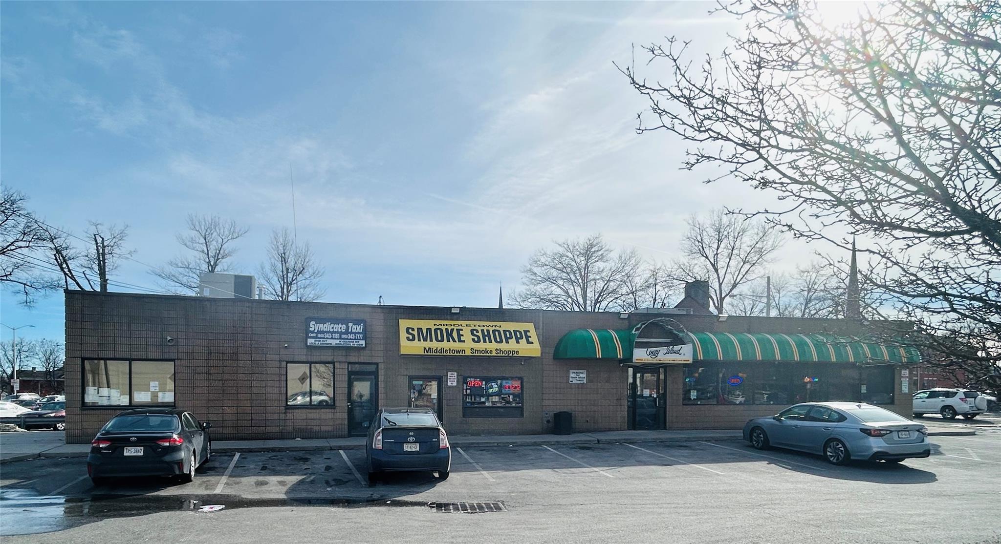 22 Railroad Avenue 10