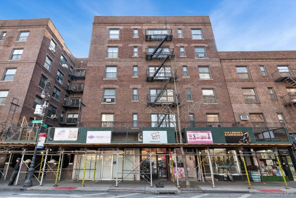 Photo of 7234 Austin Street #D11, Forest Hills, NY 11375 (MLS # 955238)