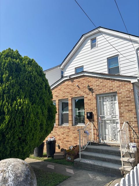 11434 208th Street Cambria Heights NY 11411