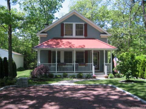 Homes For Rent - 38 Baycrest Avenue<br/> East Quogue, NY 11942