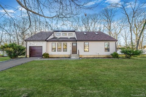 4 Rainbow Court Middle Island NY 11953