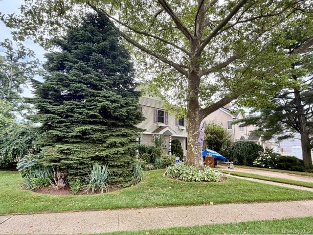 Photo of 2785 Harvey Avenue, Oceanside, NY 11572 (MLS # 1024857)