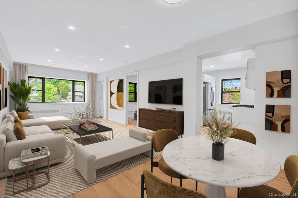 Photo of 671 Bronx River Road #4P, Yonkers, NY 10704 (MLS # 1039047)