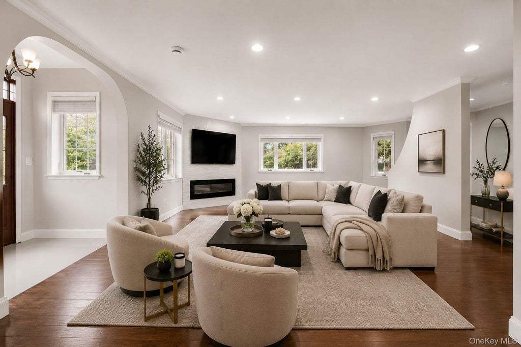 Photo of 25 Allen Street, Dobbs Ferry, NY 10522 (MLS # 1045499)
