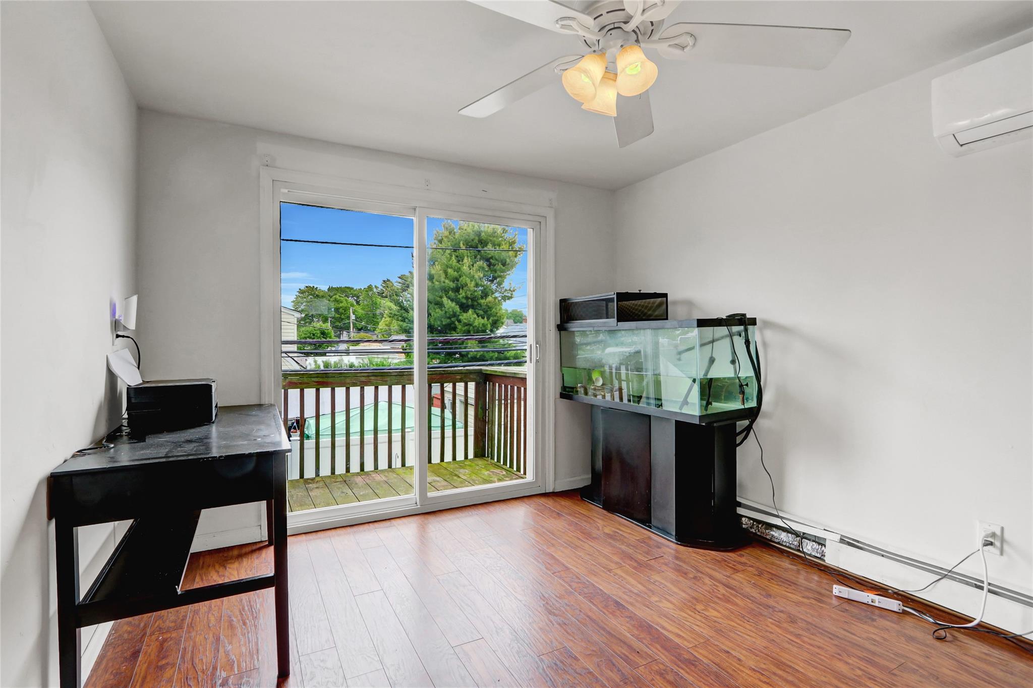 31 Clover Lane, Levittown, New York image 18