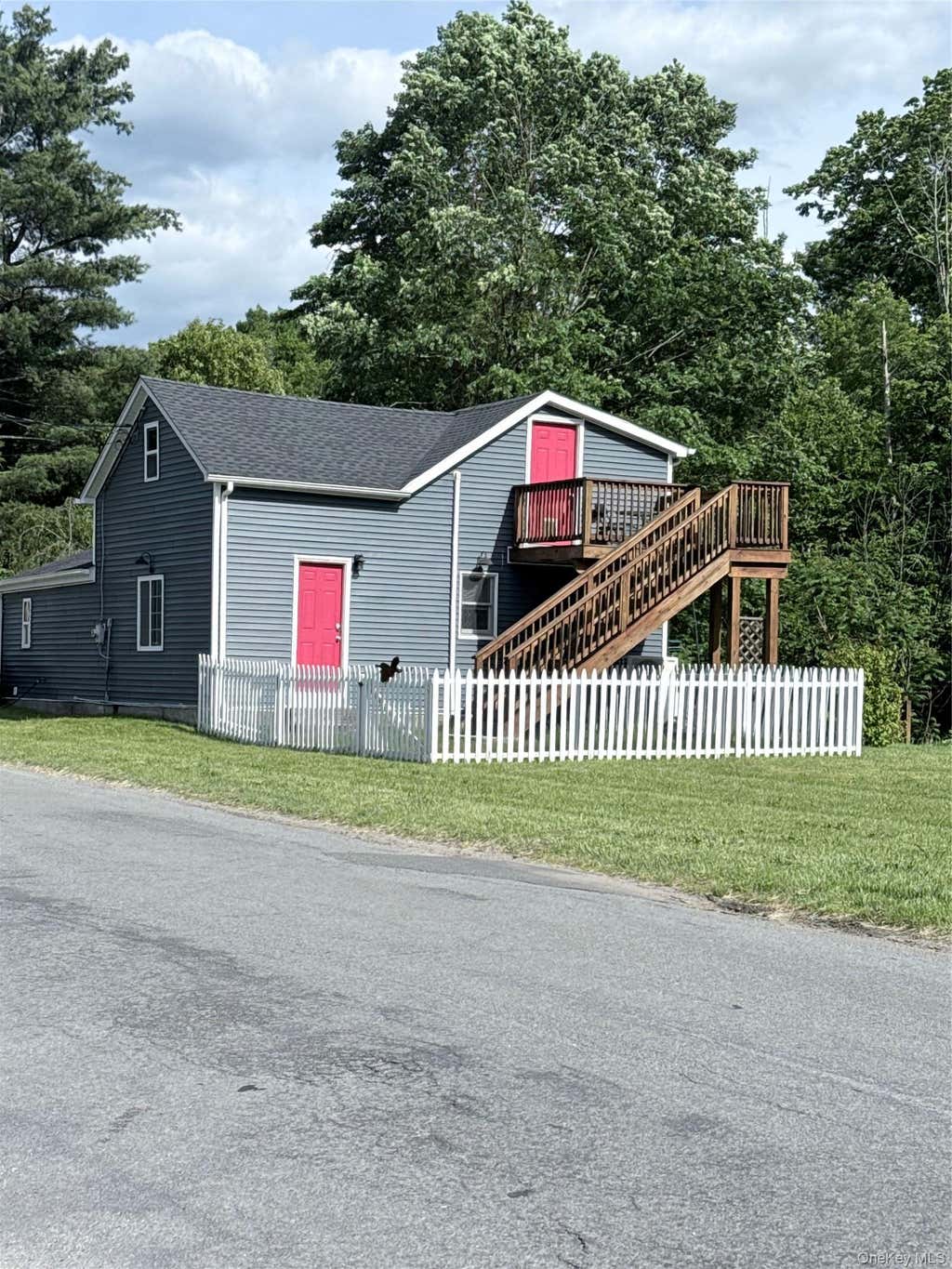 Photo of 33 Walker Street, Middletown, NY 10963 (MLS # 1012101)