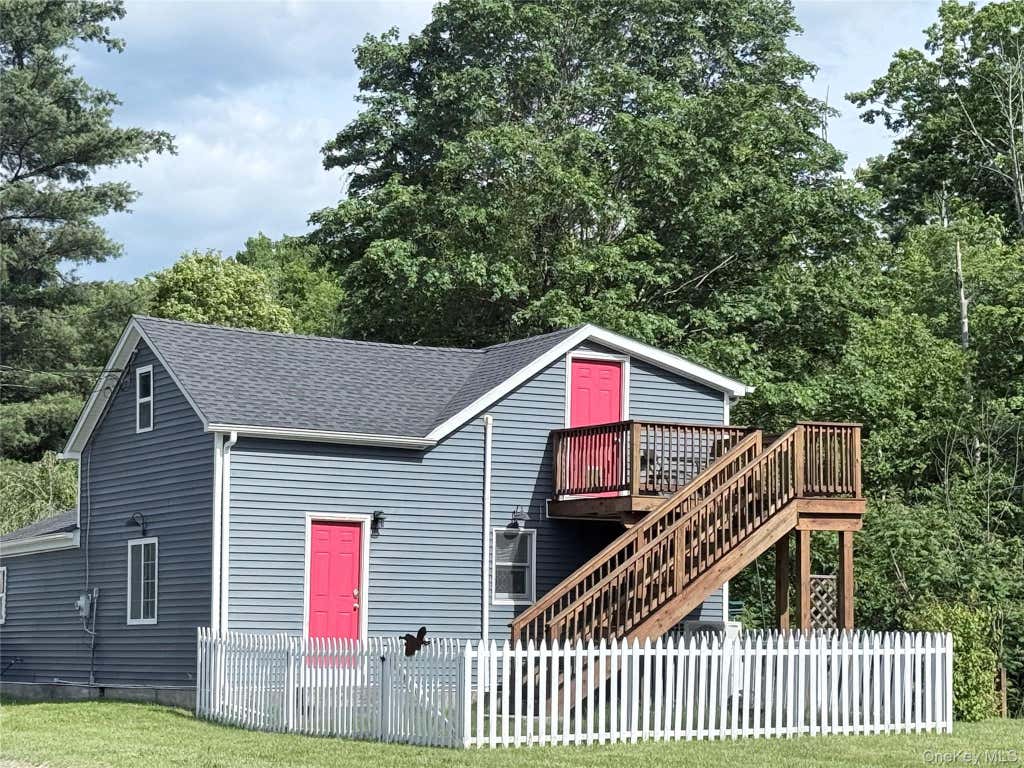 Photo of 33 Walker Street, Middletown, NY 10963 (MLS # 1012101)