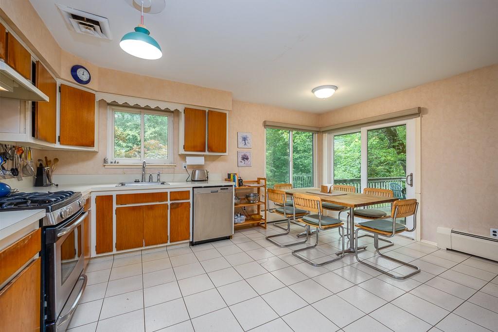 14 Wesley Court, Congers, New York image 25
