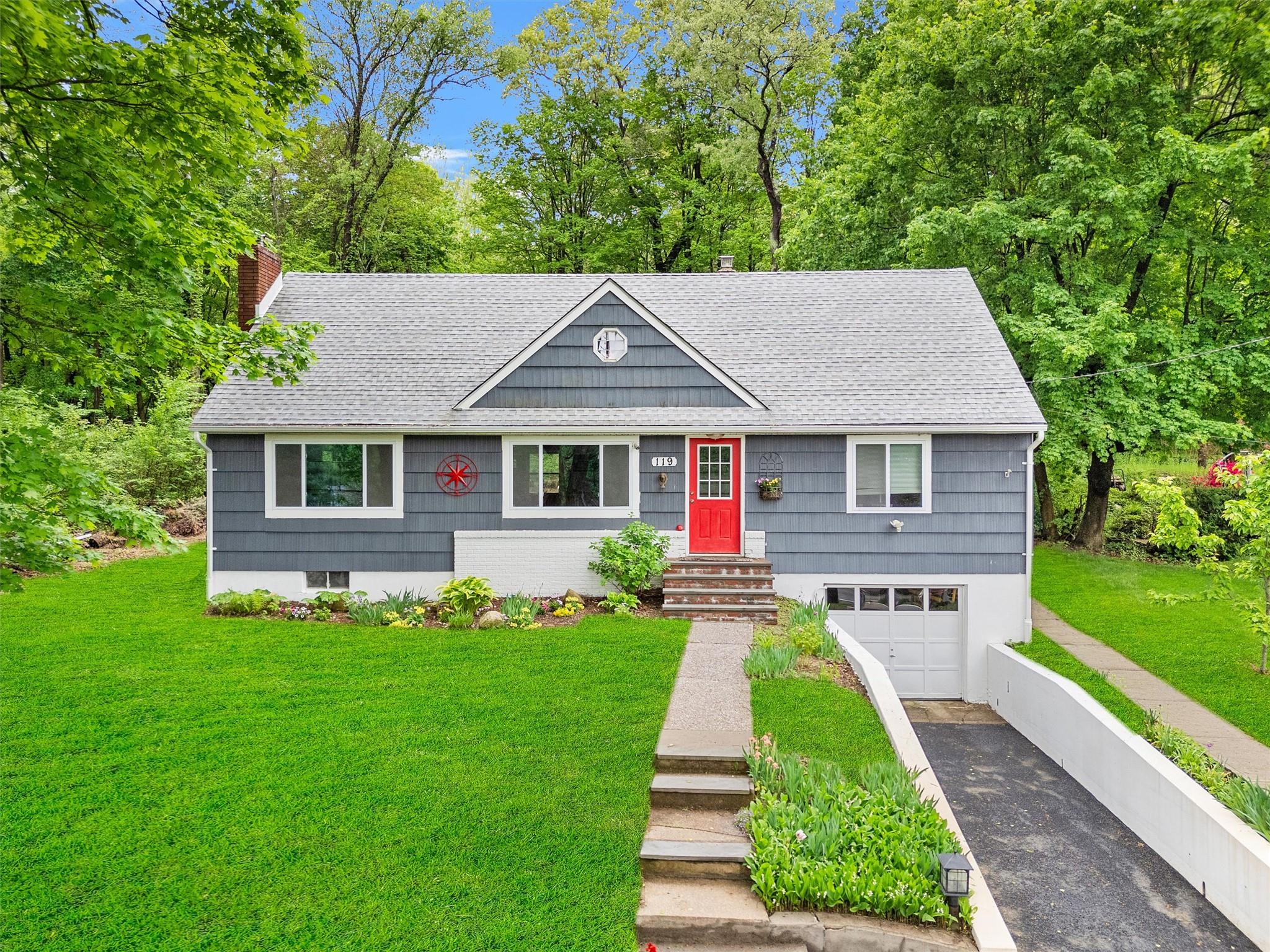 119 Allan Street