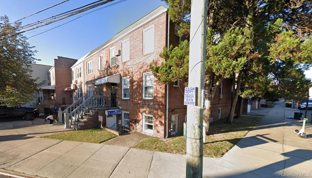 Photo of 6906 Fresh Meadow Lane, Fresh Meadows, NY 11365 (MLS # 978467)