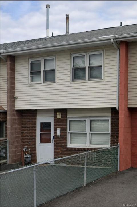 4 McLaughlin Avenue West Haverstraw NY 10993