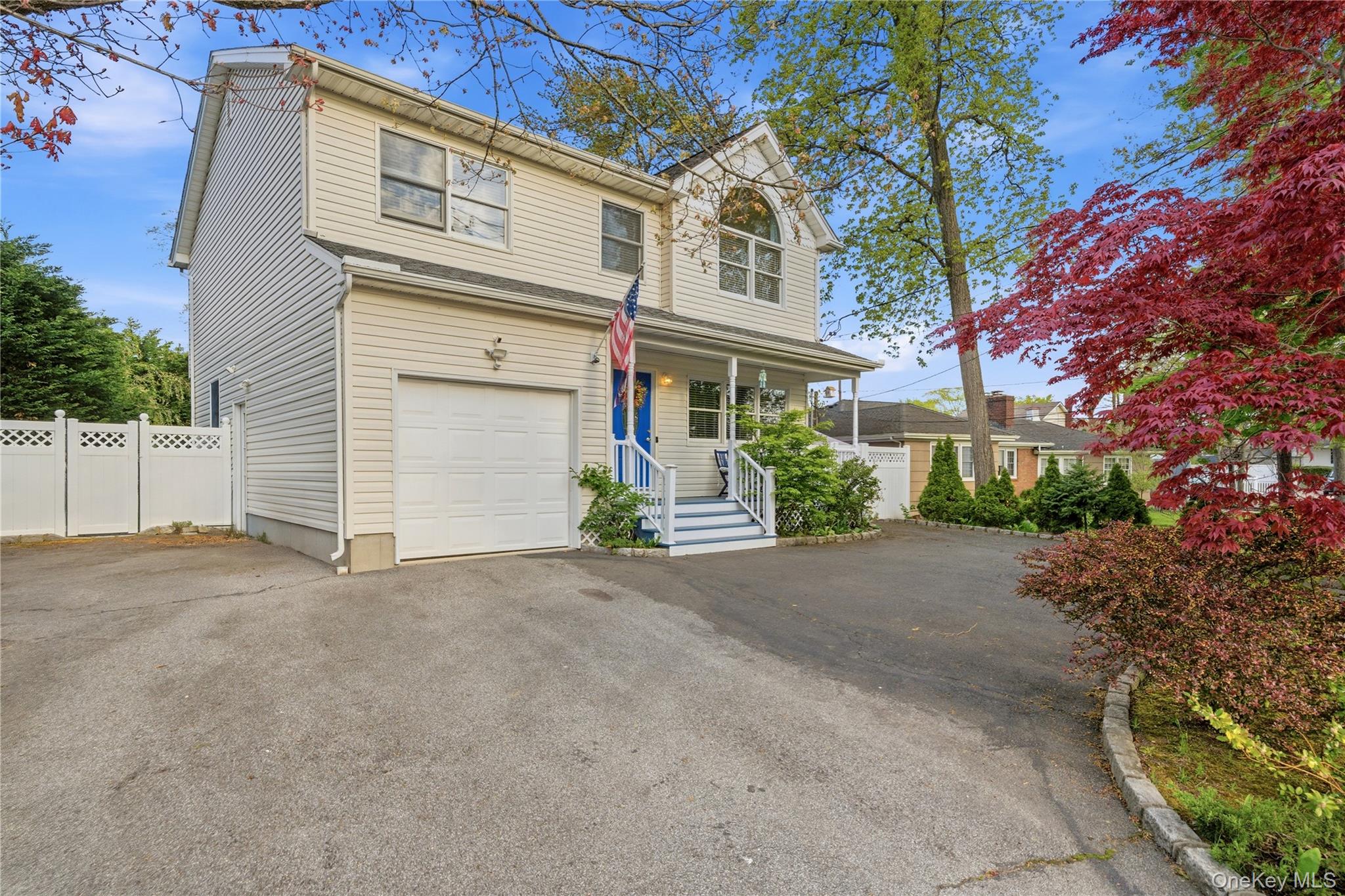 695 Higbie Lane