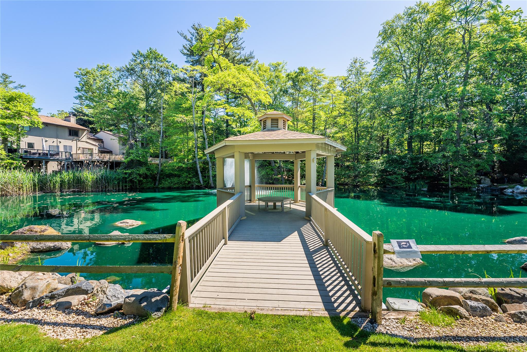 273 Vista Drive, Jericho, New York image 40