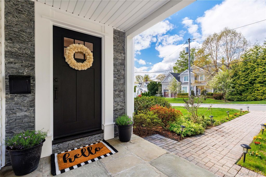 Photo of 201 Clayton Road, Scarsdale, NY 10583 (MLS # 986618)