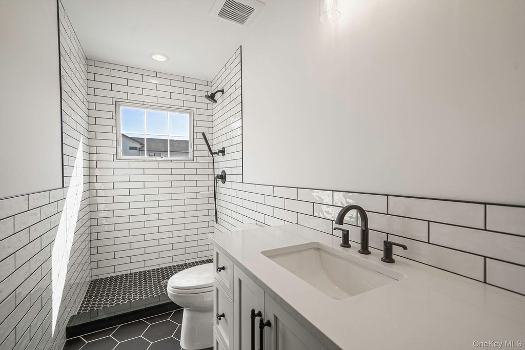 Photo of 121 Ontario Avenue, Massapequa, NY 11758 (MLS # 877613)