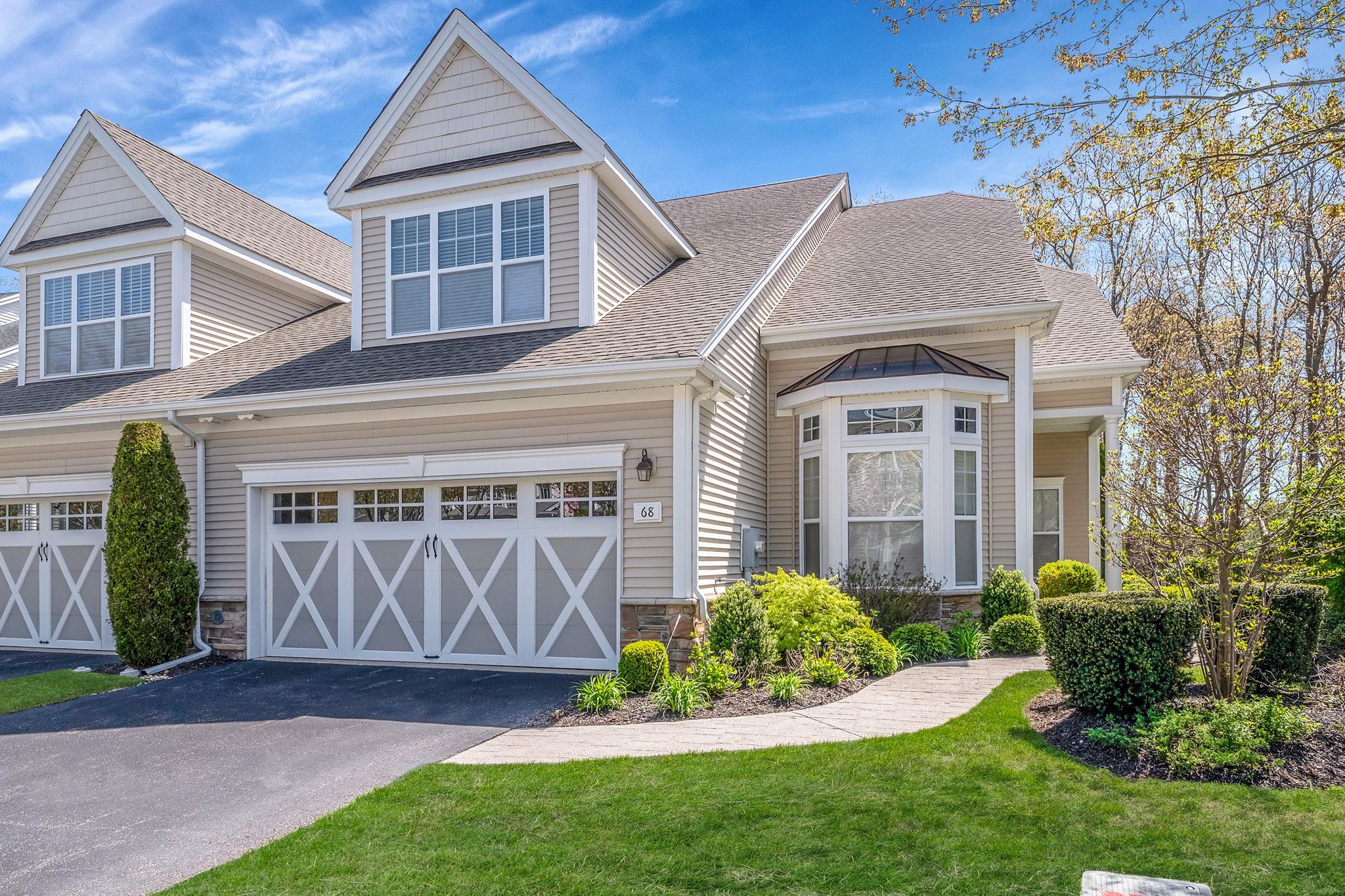 68 Encore Blvd, Eastport, New York image 2