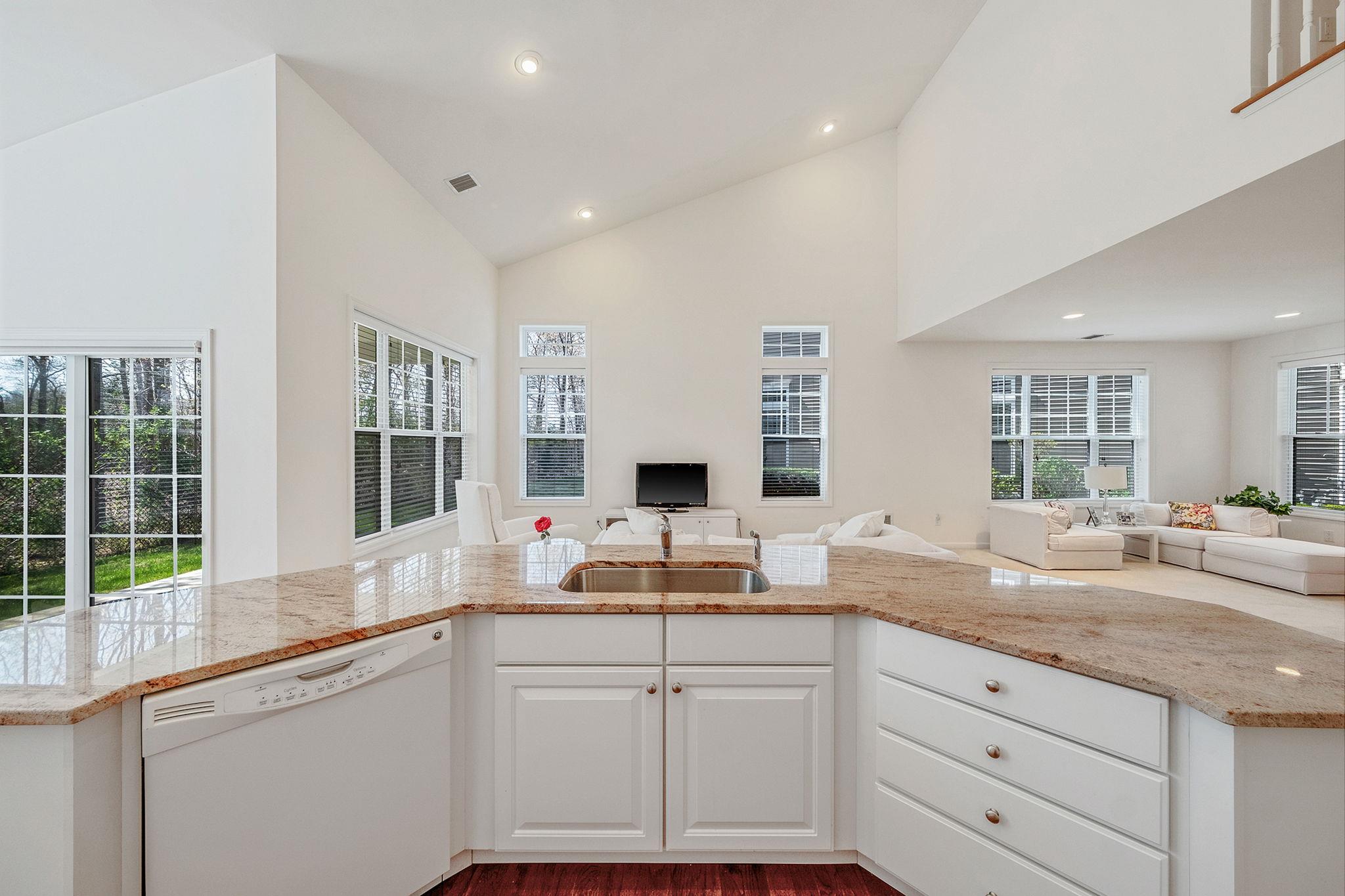 68 Encore Blvd, Eastport, New York image 33