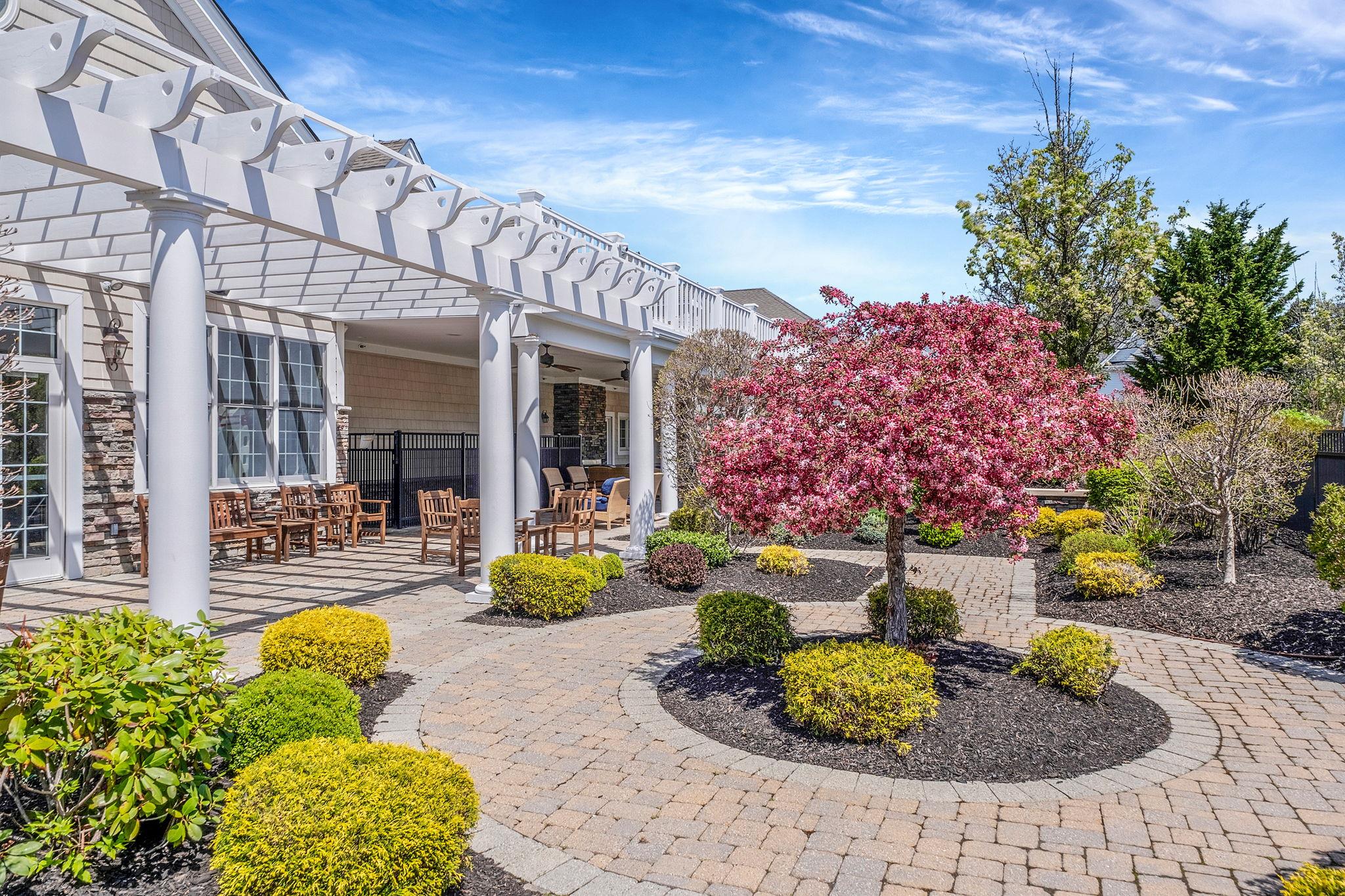 68 Encore Blvd, Eastport, New York image 11