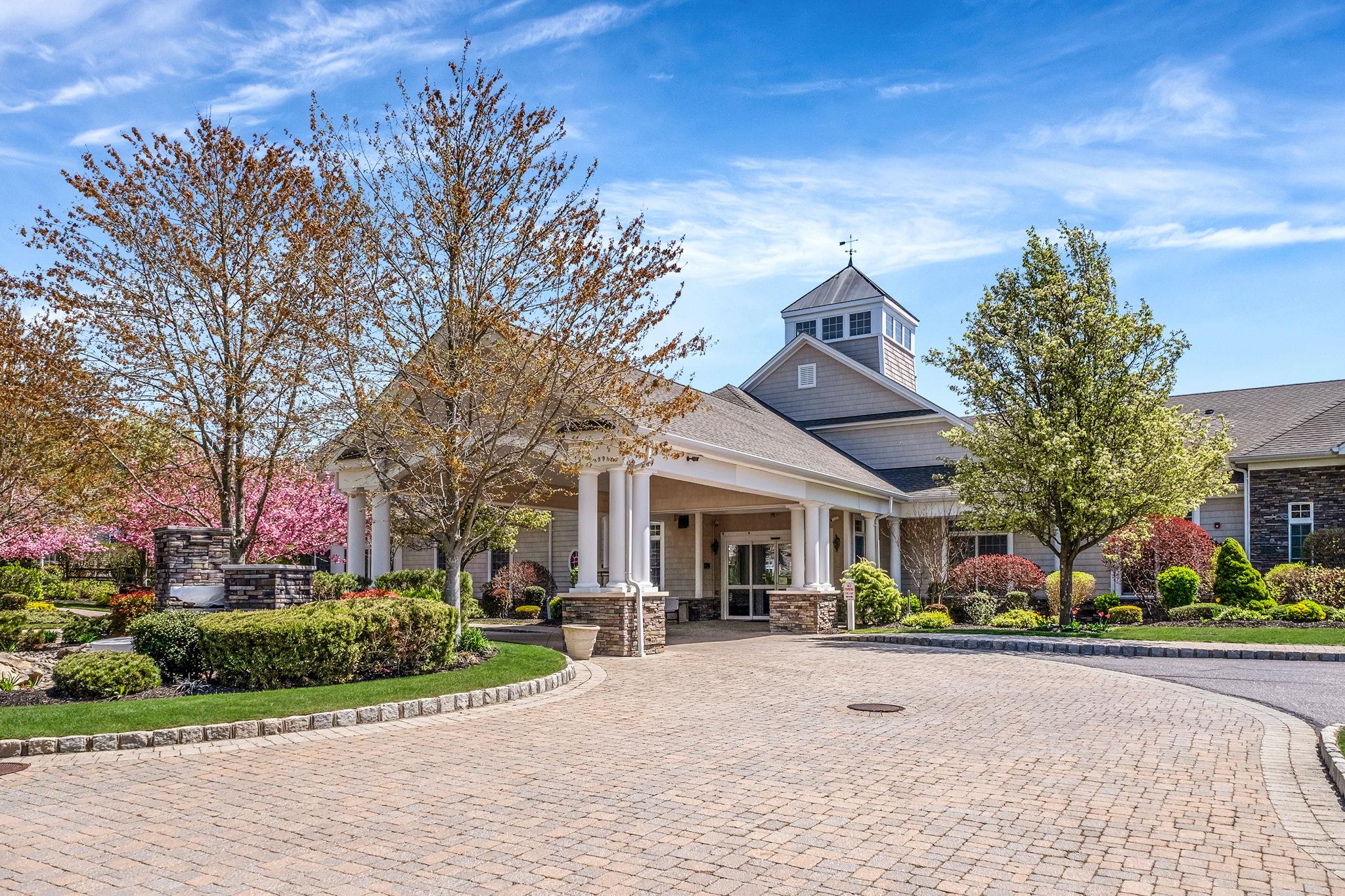 68 Encore Blvd, Eastport, New York image 8