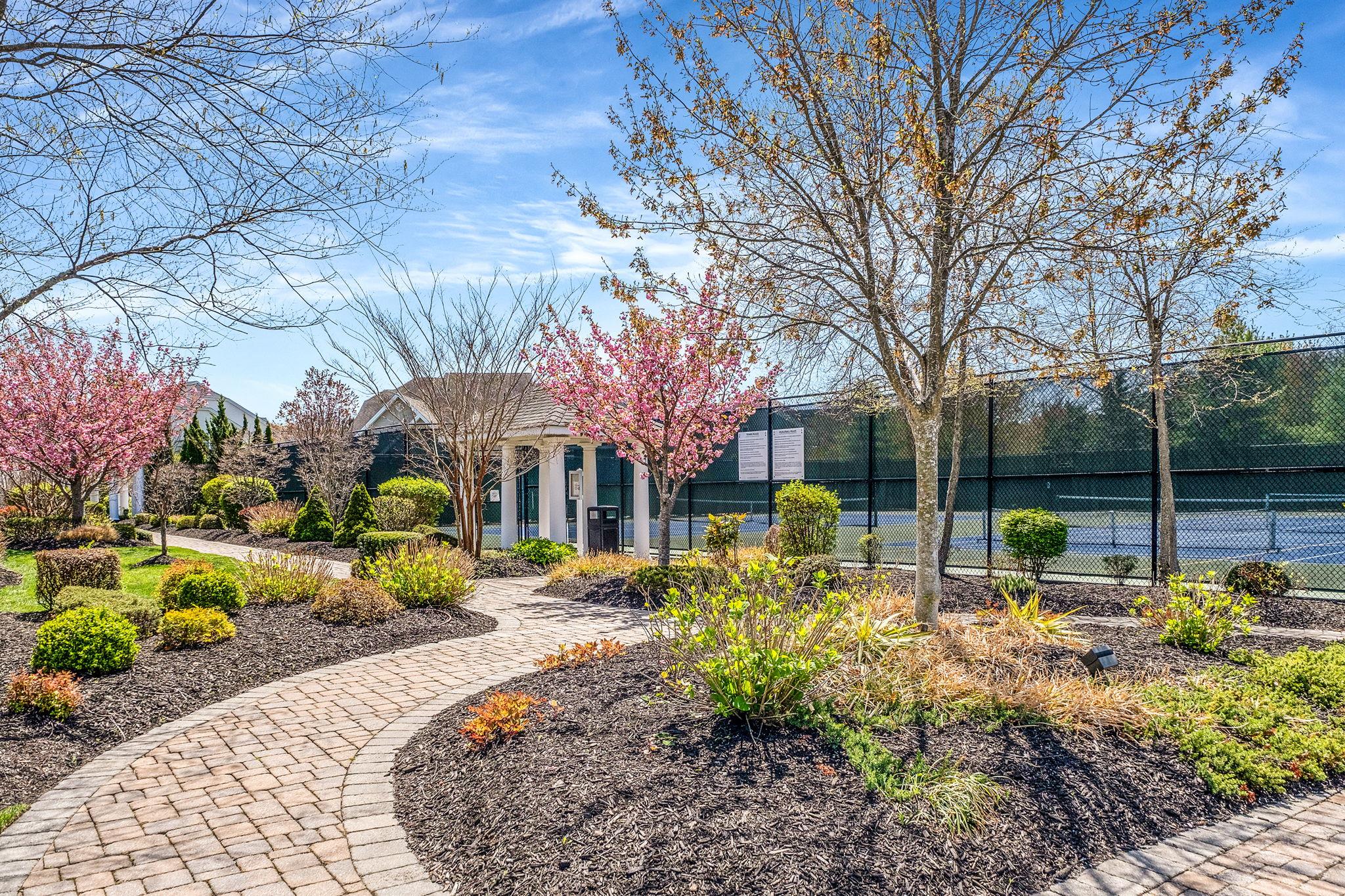 68 Encore Blvd, Eastport, New York image 12